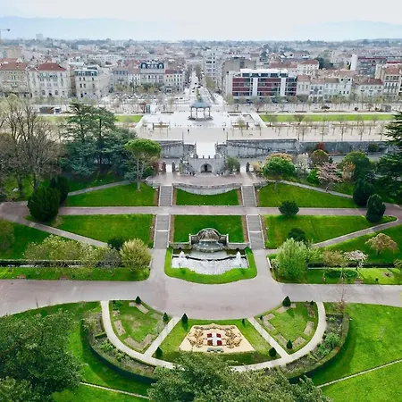 Au Coeur De 47 * Valence